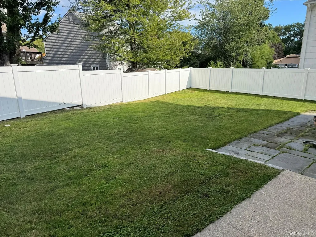 5 Harris Lane Harrison NY 10528