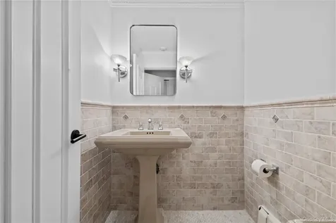 898 Gipsy Trail Road Carmel NY 10512