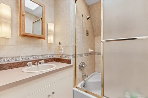 898 Gipsy Trail Road Carmel NY 10512