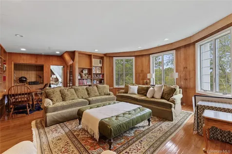 898 Gipsy Trail Road Carmel NY 10512