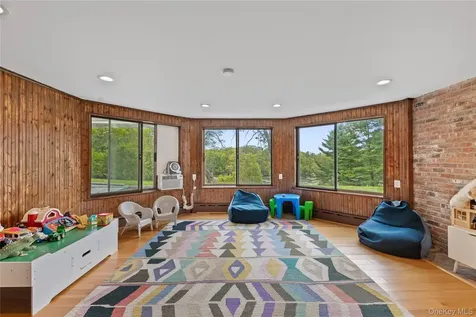 898 Gipsy Trail Road Carmel NY 10512