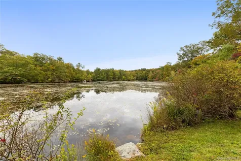 898 Gipsy Trail Road Carmel NY 10512