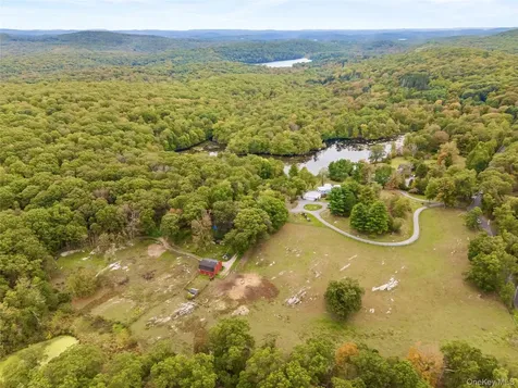 898 Gipsy Trail Road Carmel NY 10512