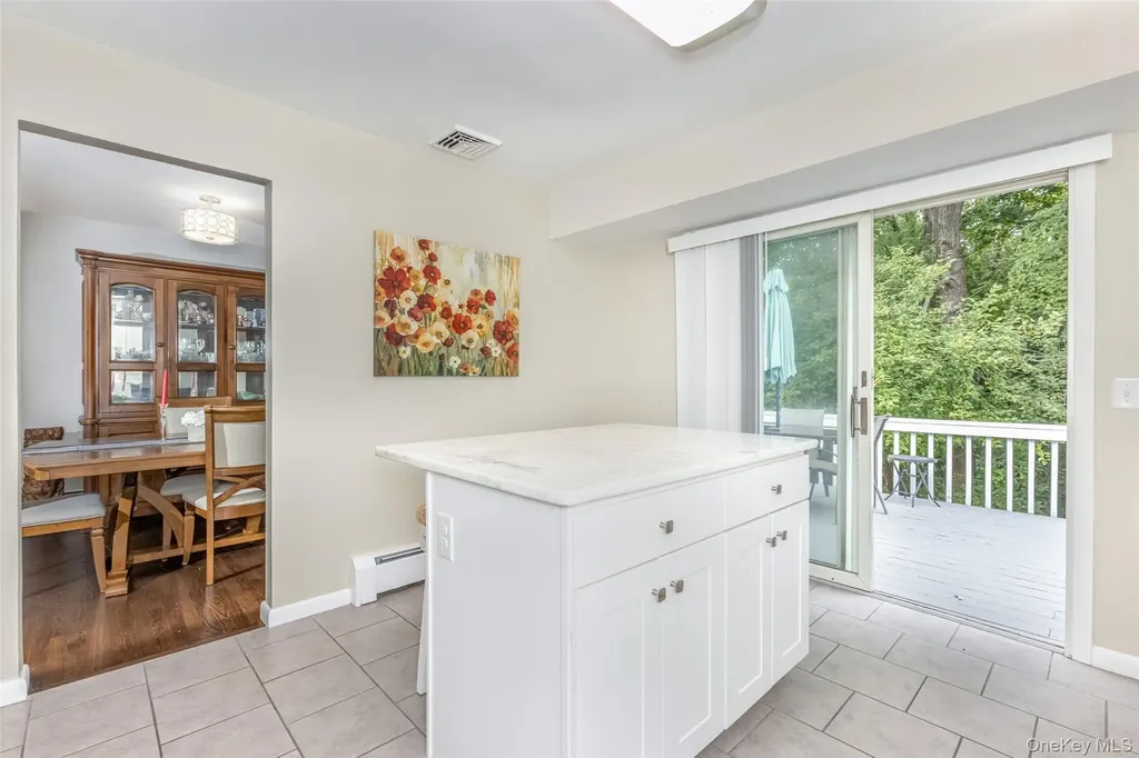 67 Cardinal Drive Poughkeepsie NY 12601