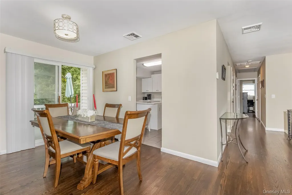 67 Cardinal Drive Poughkeepsie NY 12601