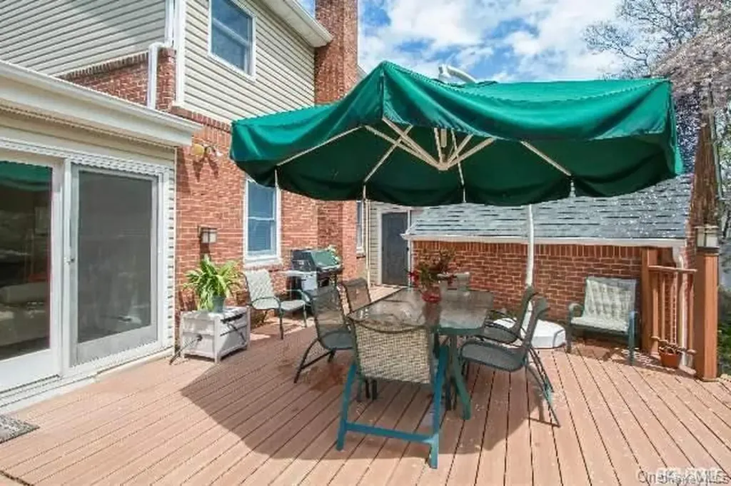 204 Margaret Boulevard Merrick NY 11566