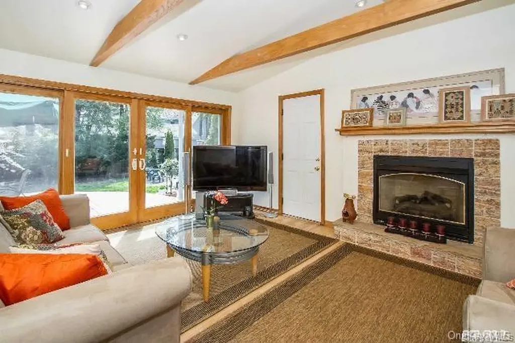 204 Margaret Boulevard Merrick NY 11566