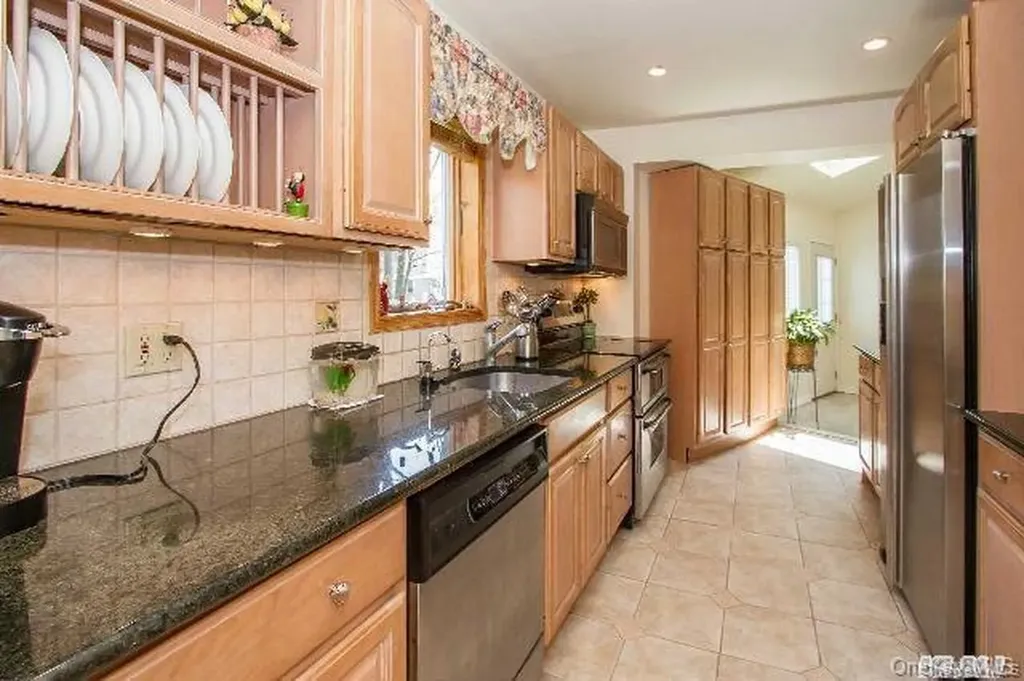 204 Margaret Boulevard Merrick NY 11566