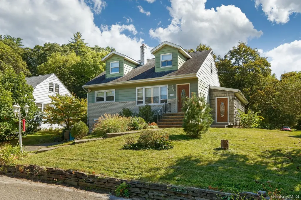 515 Walnut Street Hurley NY 12443