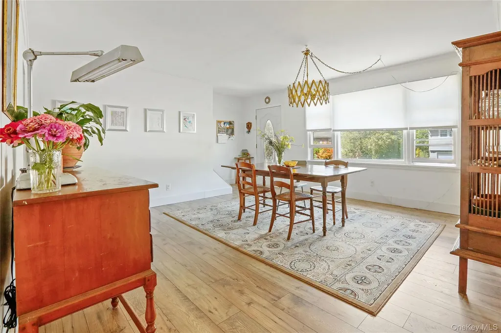 515 Walnut Street Hurley NY 12443