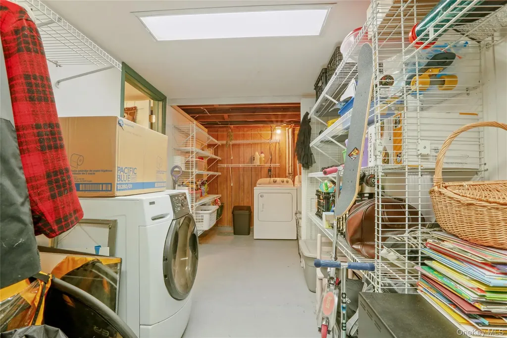 515 Walnut Street Hurley NY 12443
