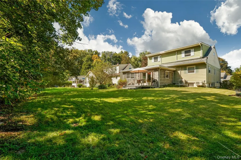 515 Walnut Street Hurley NY 12443