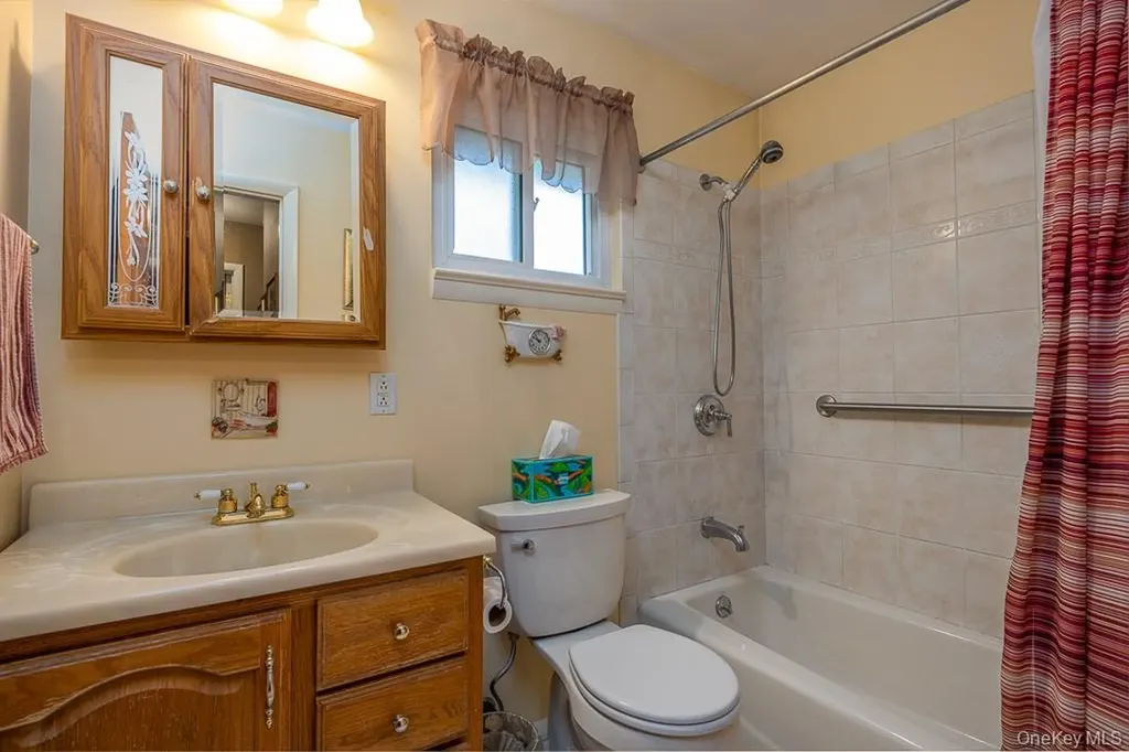 46 Jones Drive Garnerville NY 10923