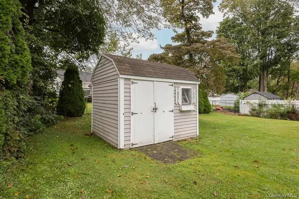 46 Jones Drive Garnerville NY 10923