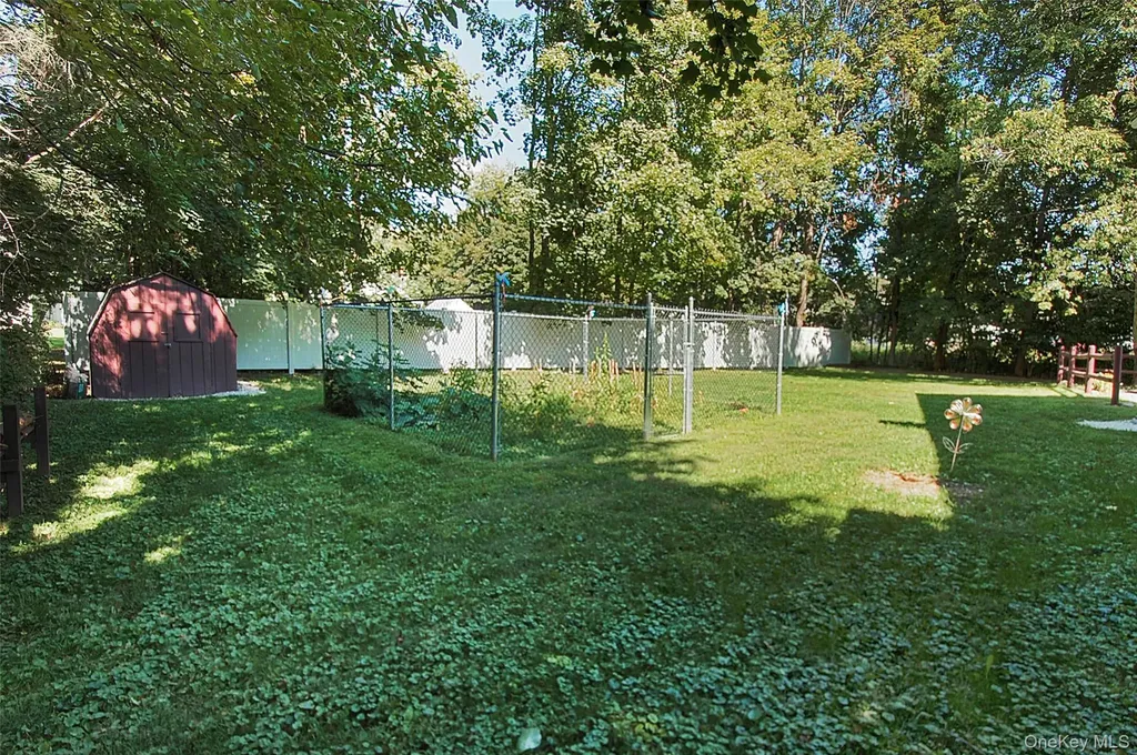 31 Pine Tree Drive Poughkeepsie NY 12603