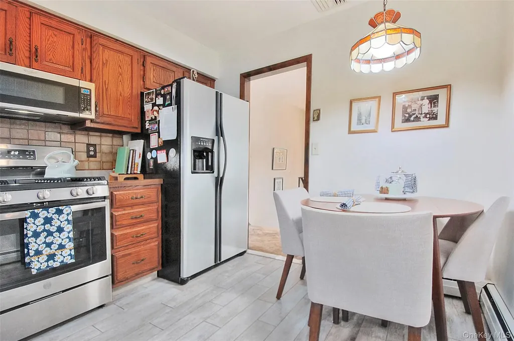 31 Pine Tree Drive Poughkeepsie NY 12603