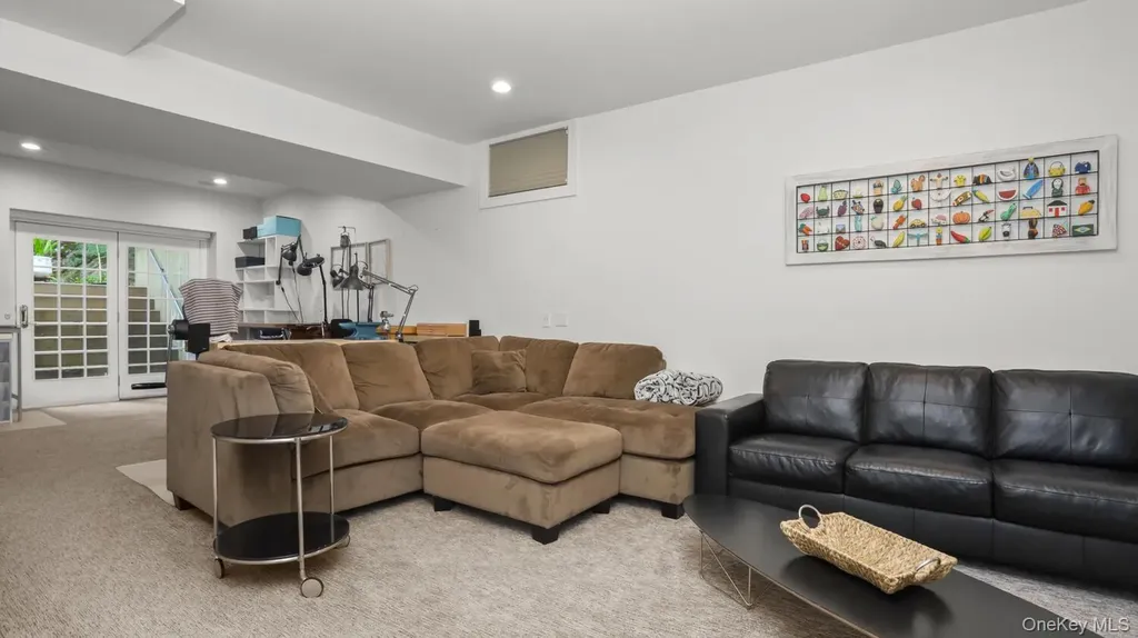 42 Miller Circle Armonk NY 10504