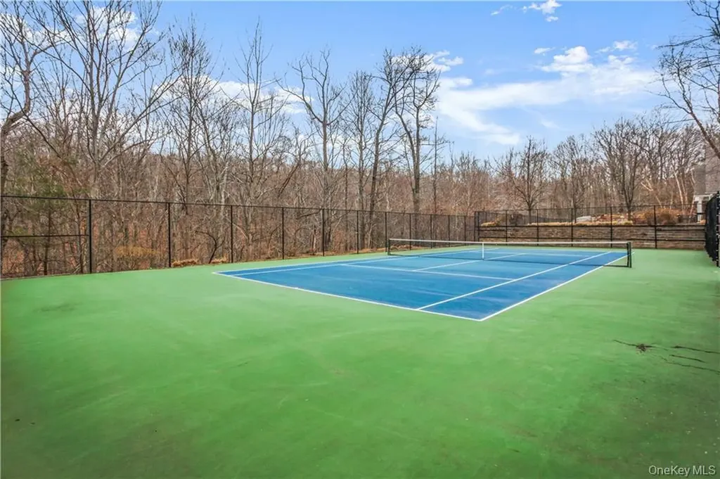 42 Miller Circle Armonk NY 10504