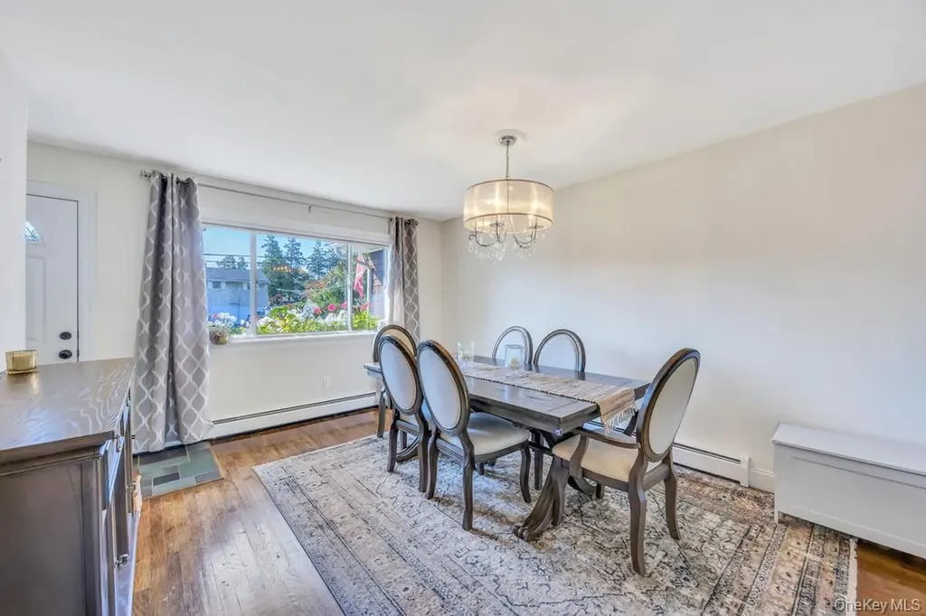 113 Ithaca Street Bay Shore NY 11706