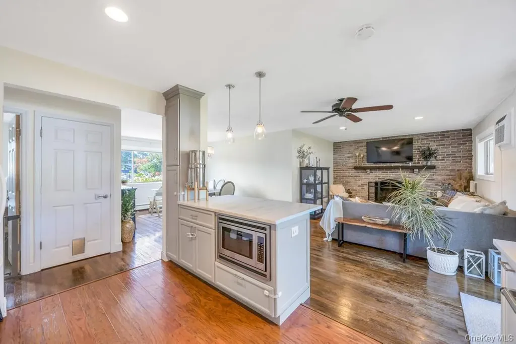 113 Ithaca Street Bay Shore NY 11706