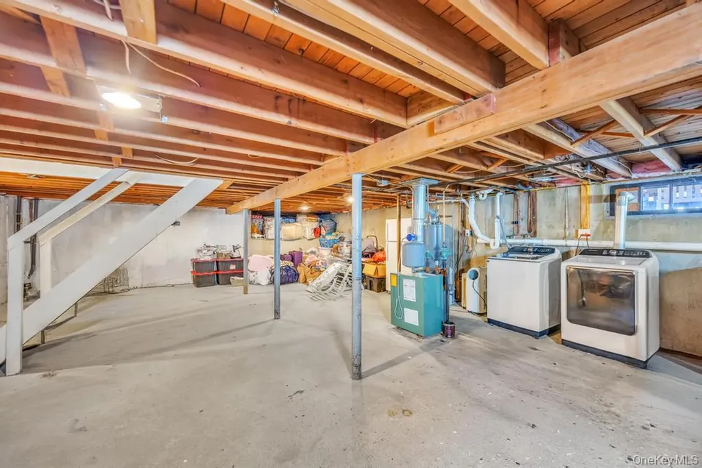 113 Ithaca Street Bay Shore NY 11706
