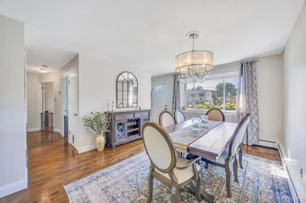 113 Ithaca Street Bay Shore NY 11706