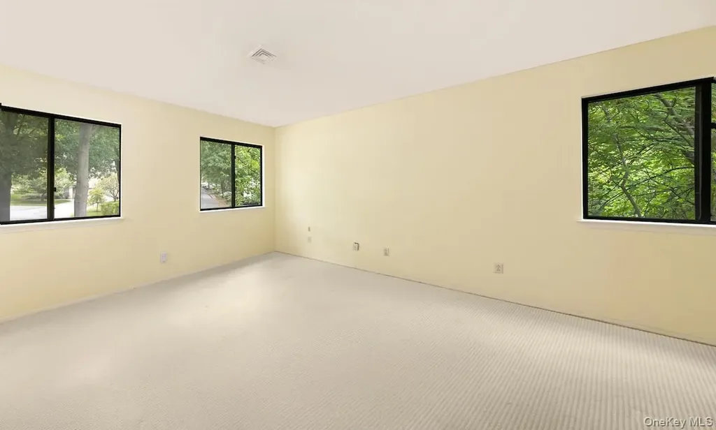 1001 Hunters Run Dobbs Ferry NY 10522