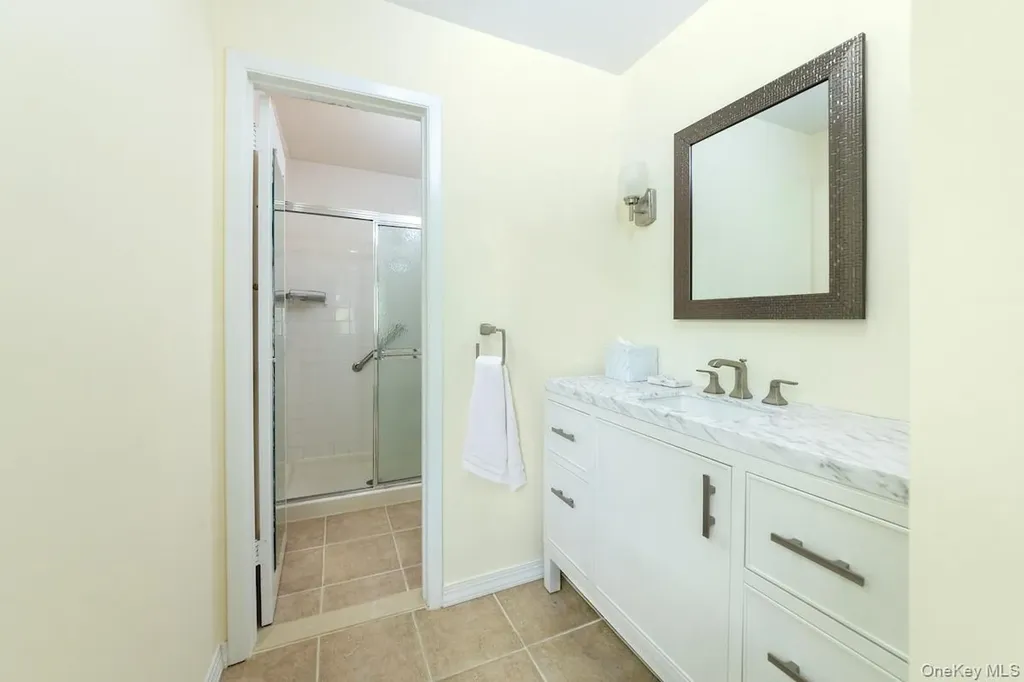 1001 Hunters Run Dobbs Ferry NY 10522