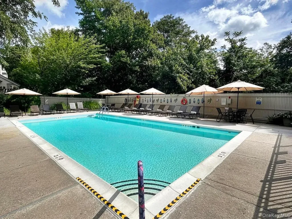 1001 Hunters Run Dobbs Ferry NY 10522
