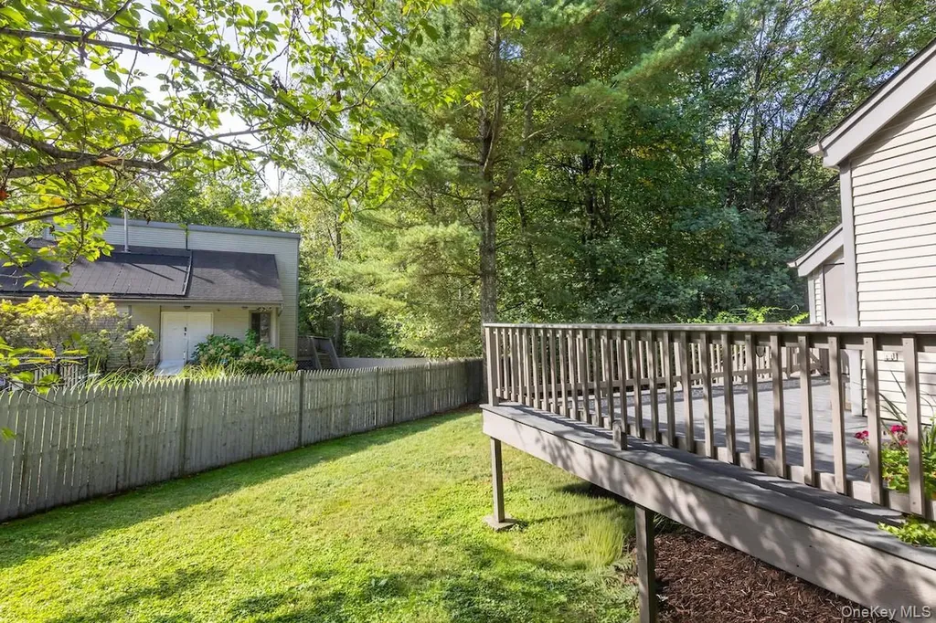 1001 Hunters Run Dobbs Ferry NY 10522