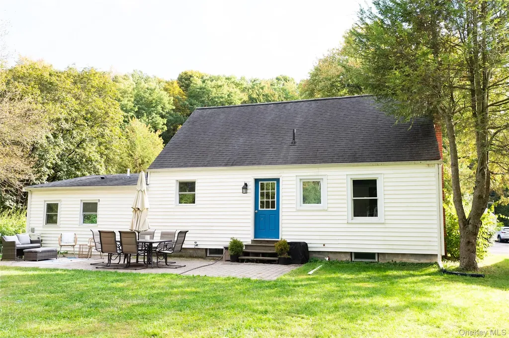 6 Christopher Avenue Highland NY 12528