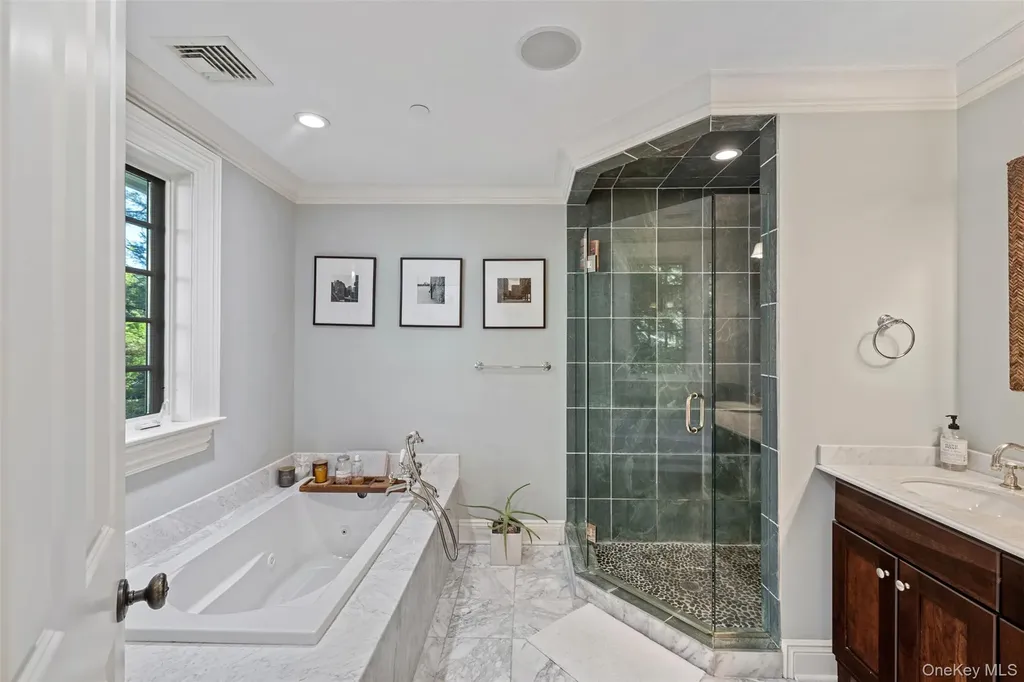 12 Bishop Park Road Pound Ridge NY 10576