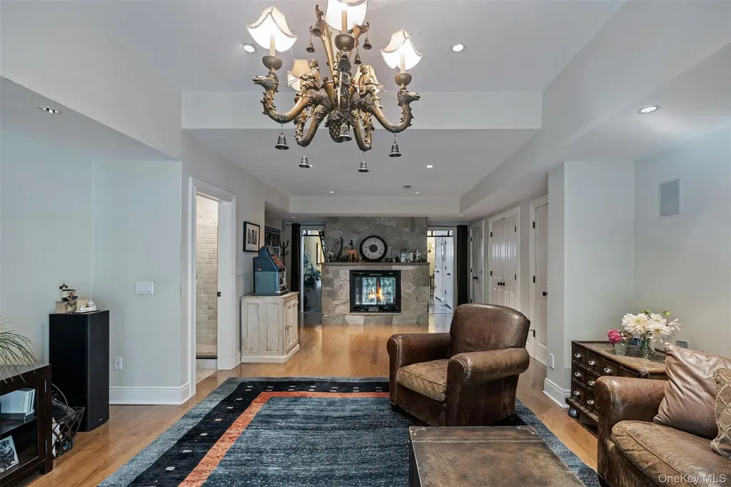 12 Bishop Park Road Pound Ridge NY 10576