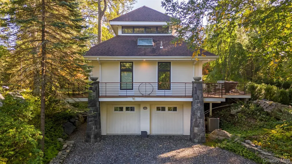12 Bishop Park Road Pound Ridge NY 10576