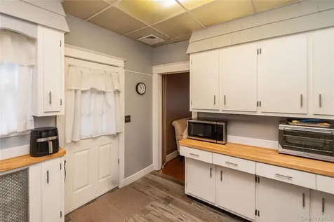 69 Washington Avenue Kingston NY 12401