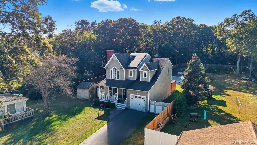 42 Biltmore Drive Mastic Beach NY 11951