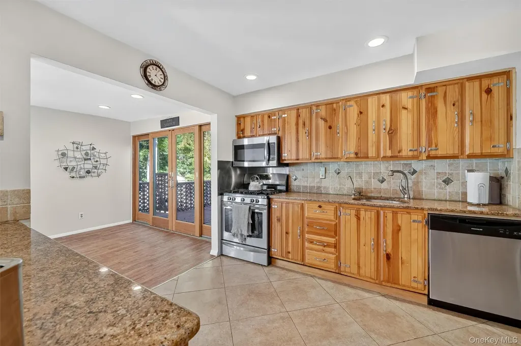 22 Parkside Drive Congers NY 10920