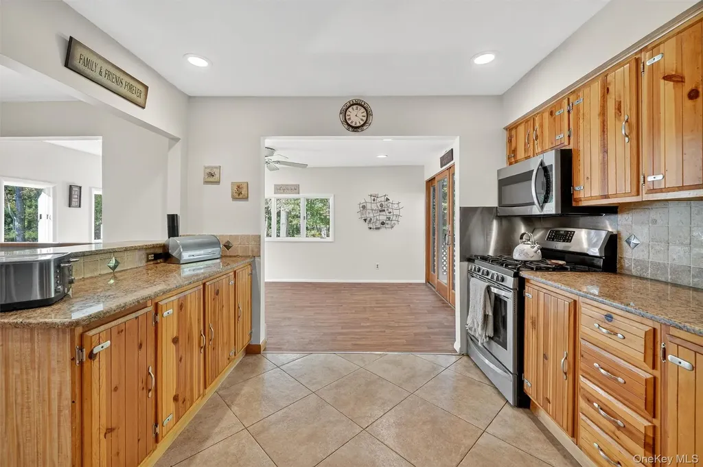 22 Parkside Drive Congers NY 10920