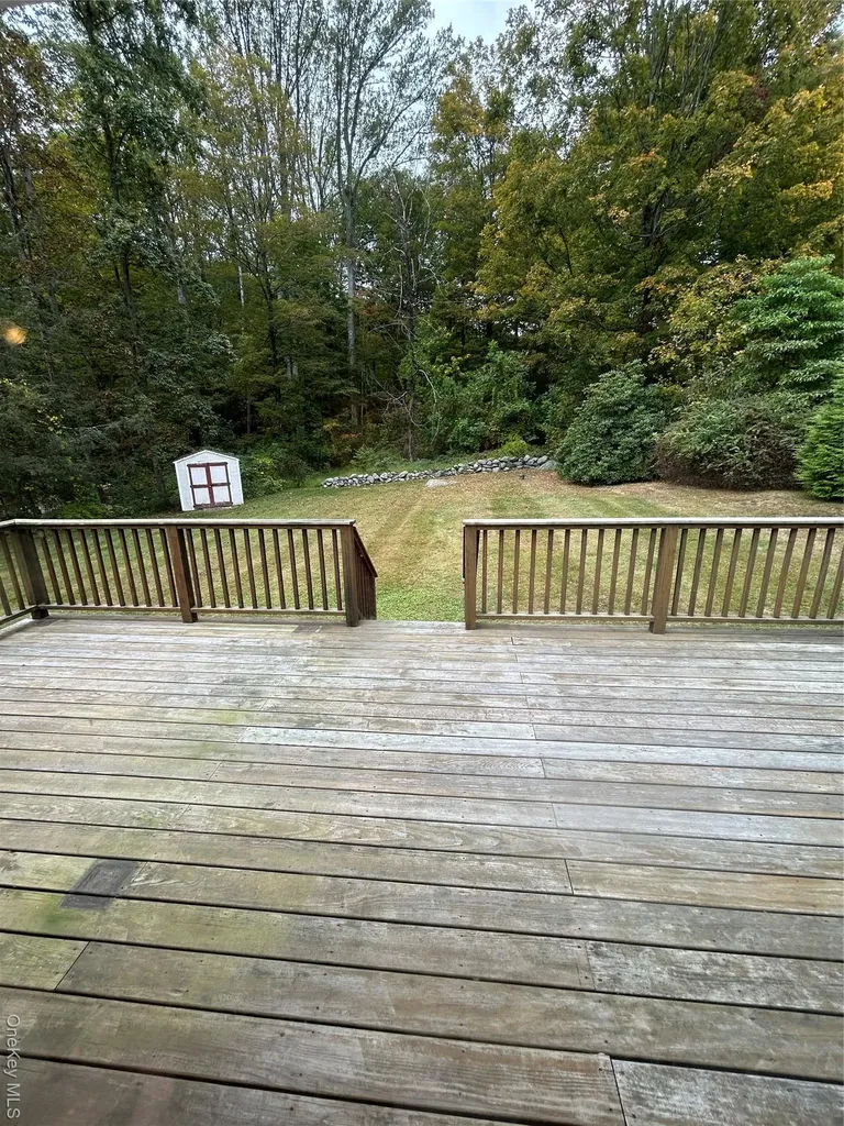 107 Chestnut Ridge Road Mahopac NY 10541
