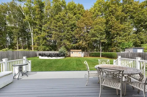 210 Bennet Road Greenport NY 11944