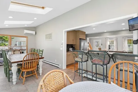 210 Bennet Road Greenport NY 11944