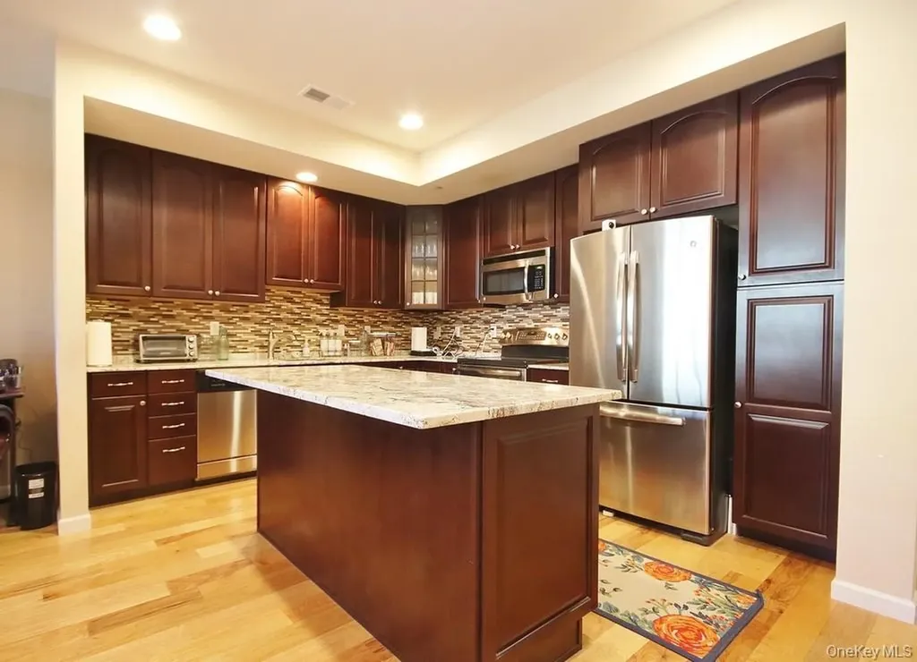 505 Egrets Landing Carmel NY 10512