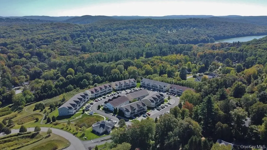 505 Egrets Landing Carmel NY 10512