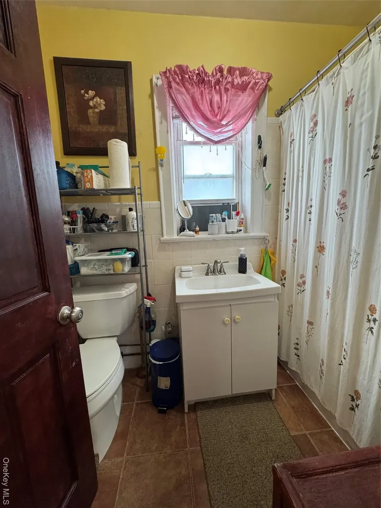 2181 Strang Avenue Bronx NY 10466