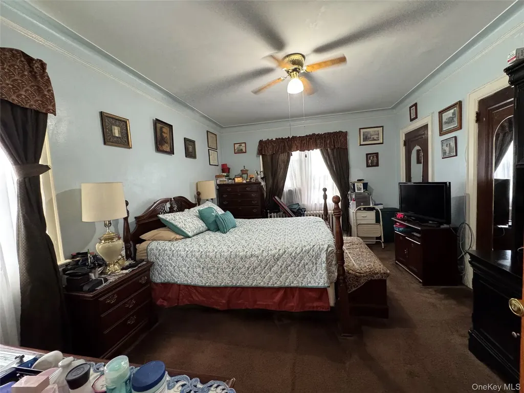 2181 Strang Avenue Bronx NY 10466