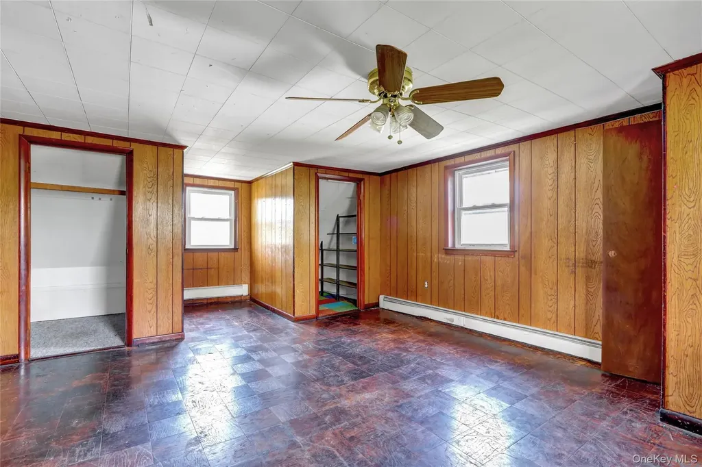 1707 N Gardiner Drive Bay Shore NY 11706