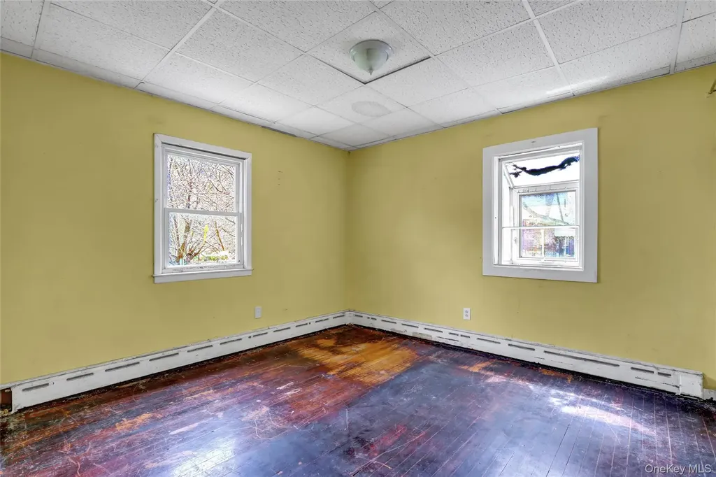 1707 N Gardiner Drive Bay Shore NY 11706