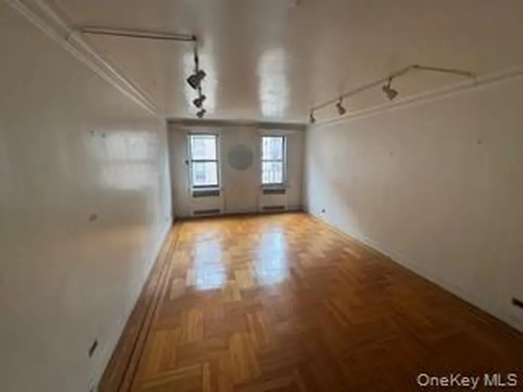 860 Grand Concourse Bronx NY 10451