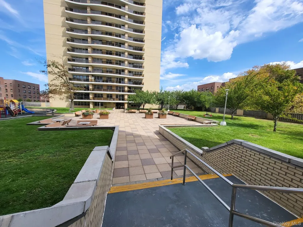 10210 66th Road Forest Hills NY 11375