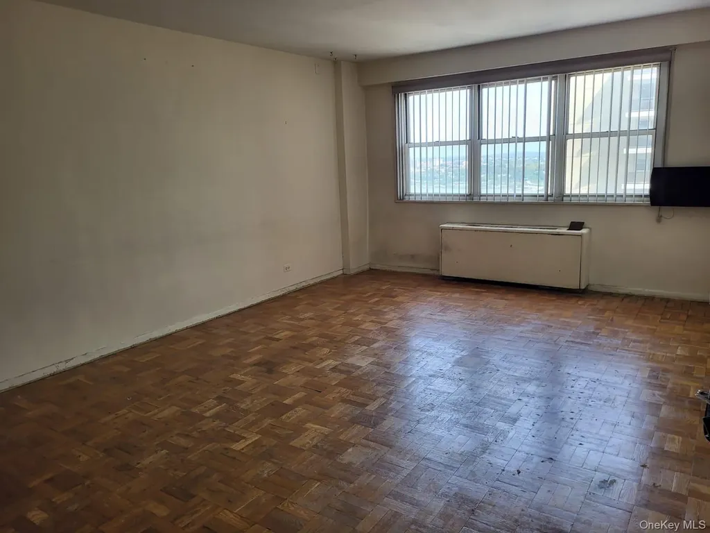 10210 66th Road Forest Hills NY 11375